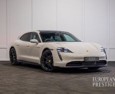 Porsche Taycan 2023