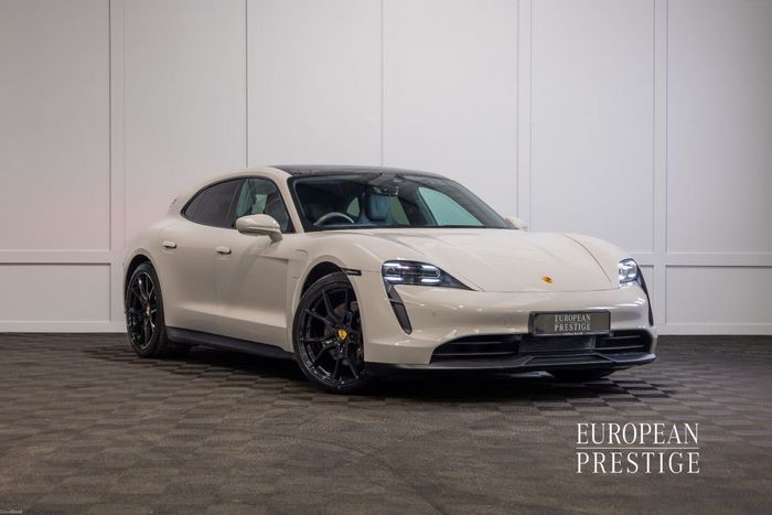 Porsche Taycan 2023