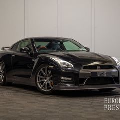 Nissan GT-R 2014