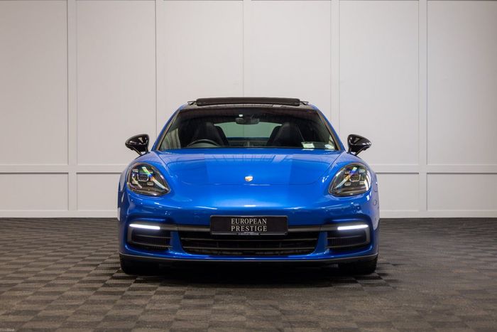 Porsche Panamera 2018