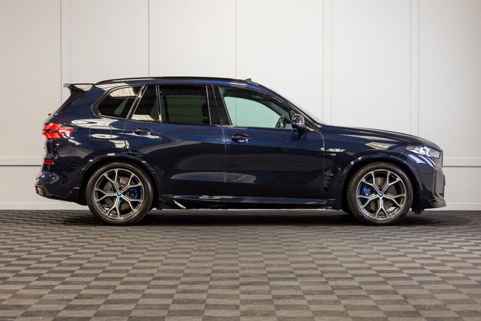 BMW X5 2023