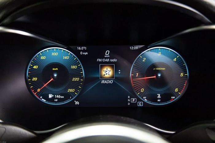 Mercedes-Benz C-Class 2019
