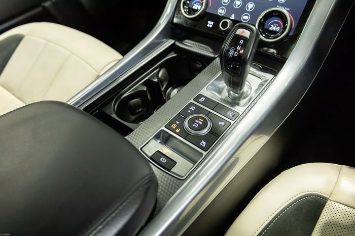 Land Rover Range Rover Sport 2020