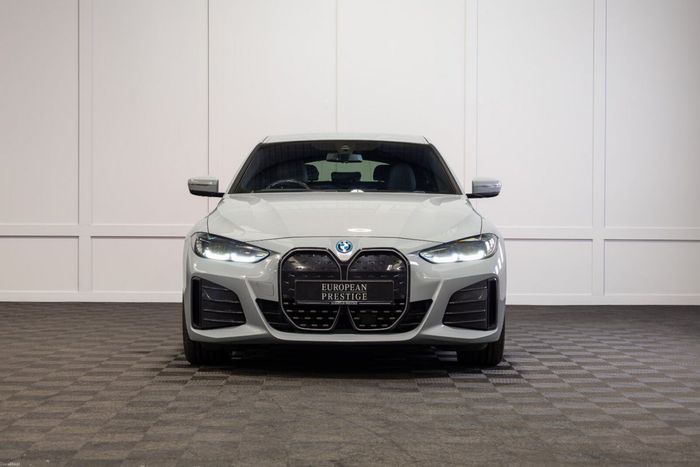 BMW i4 2023
