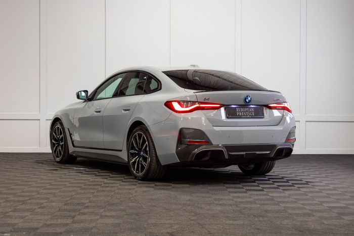 BMW i4 2023