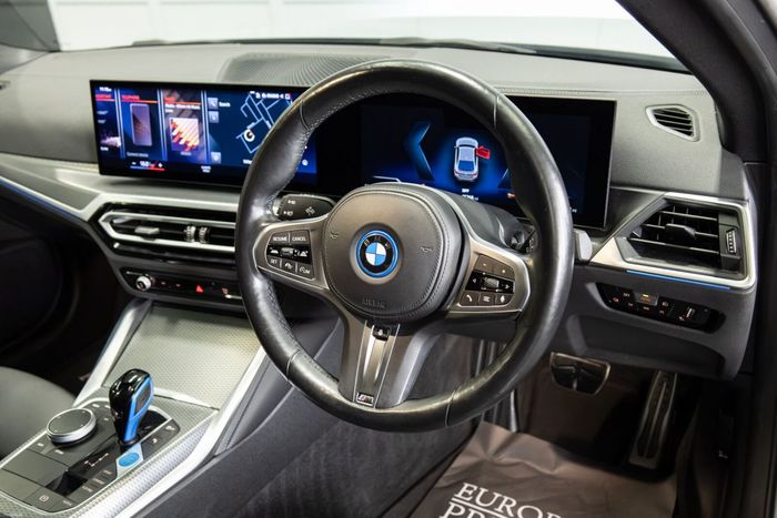 BMW i4 2023