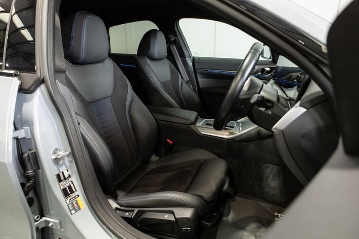 BMW i4 2023