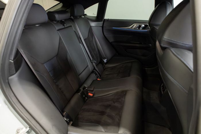 BMW i4 2023