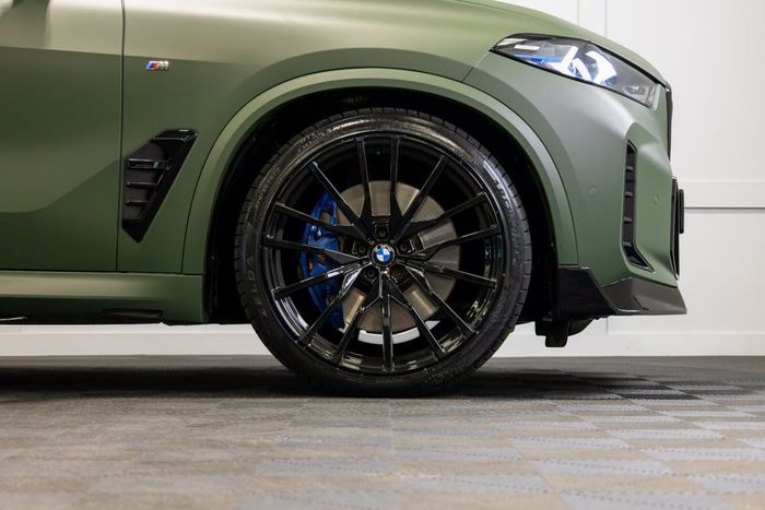 BMW X5 2023