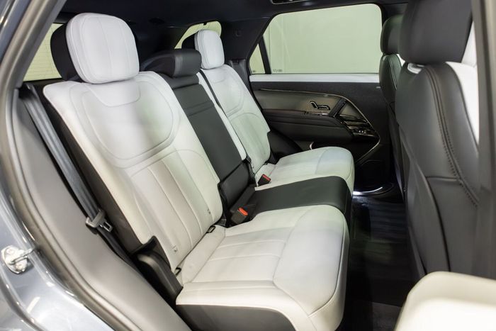 Land Rover Range Rover Sport 2025