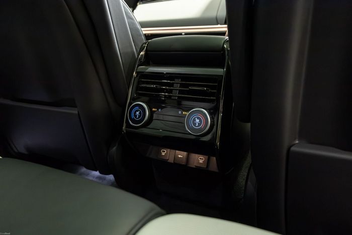 Land Rover Range Rover Sport 2025