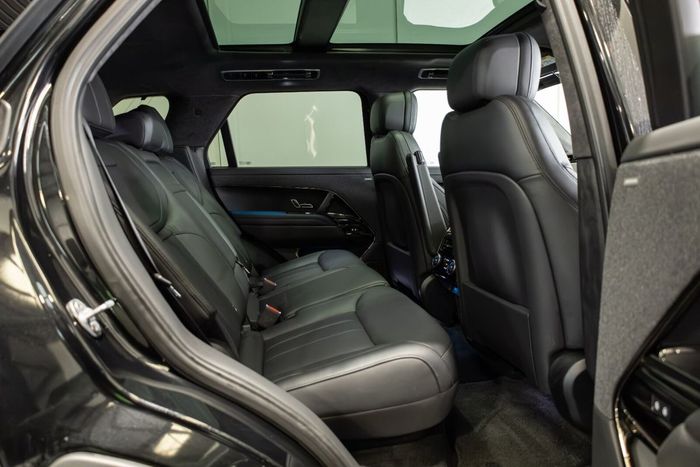 Land Rover Range Rover 2023