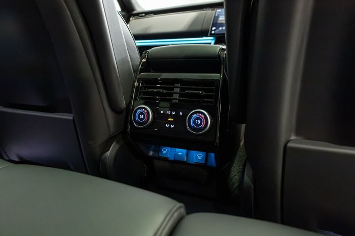 Land Rover Range Rover 2023