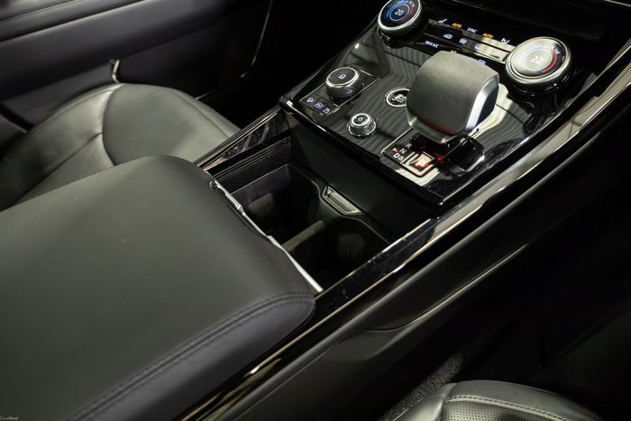 Land Rover Range Rover Sport 2023