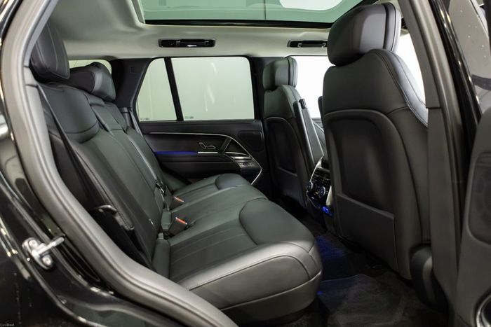 Land Rover Range Rover 2025