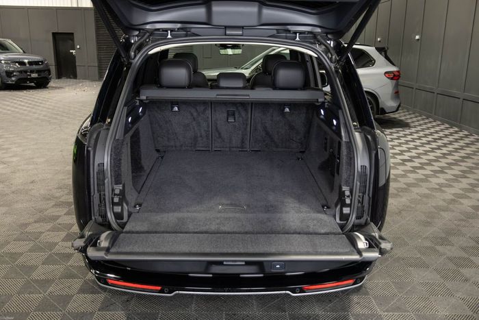 Land Rover Range Rover 2025