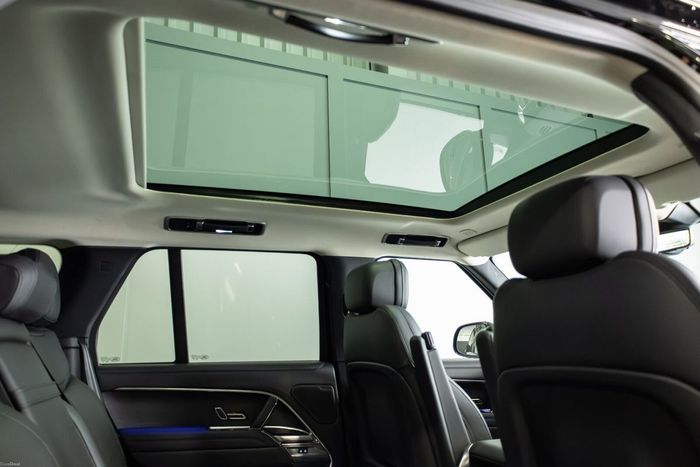 Land Rover Range Rover 2025