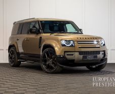 Land Rover Defender 2024