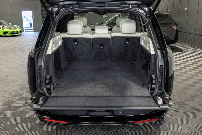 Land Rover Range Rover 2024