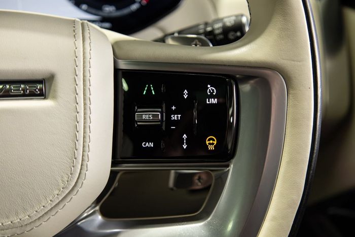 Land Rover Range Rover 2024