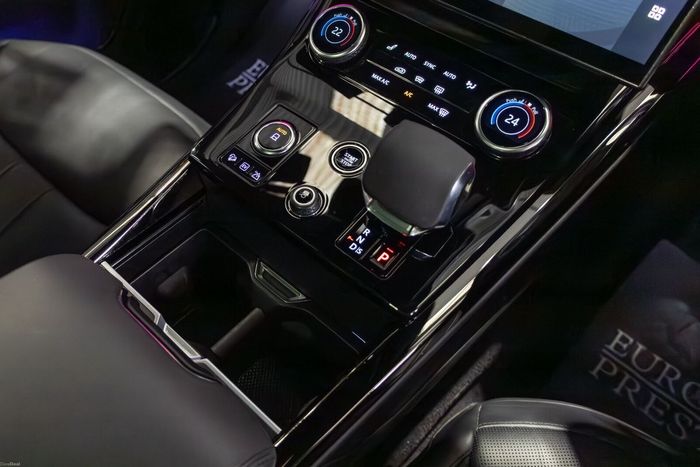 Land Rover Range Rover Sport 2023