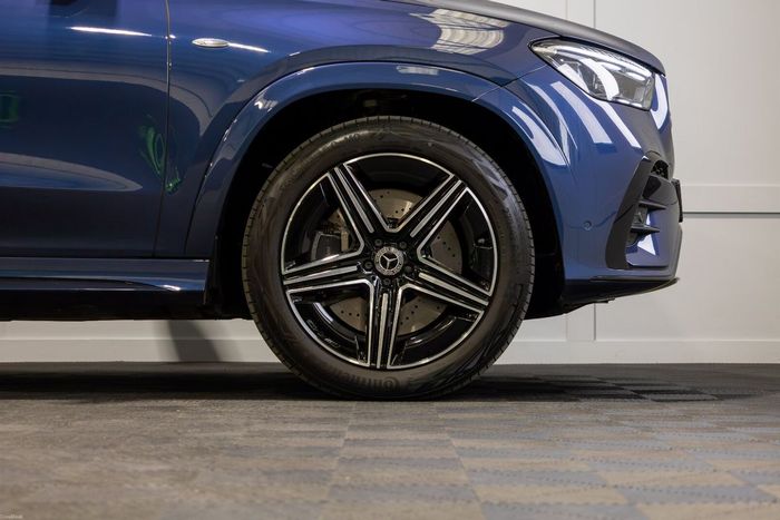 Mercedes-Benz GLE 2025