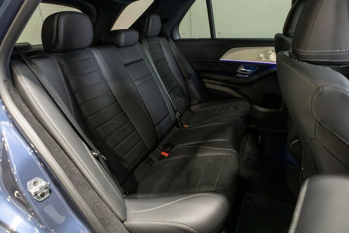 Mercedes-Benz GLE 2025