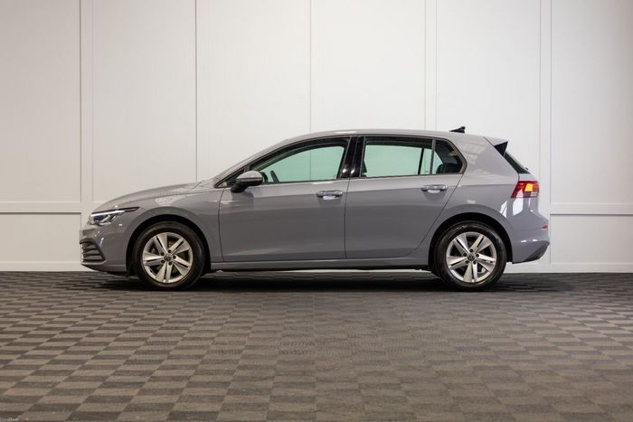 Volkswagen Golf 2024
