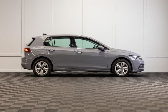 Volkswagen Golf 2024