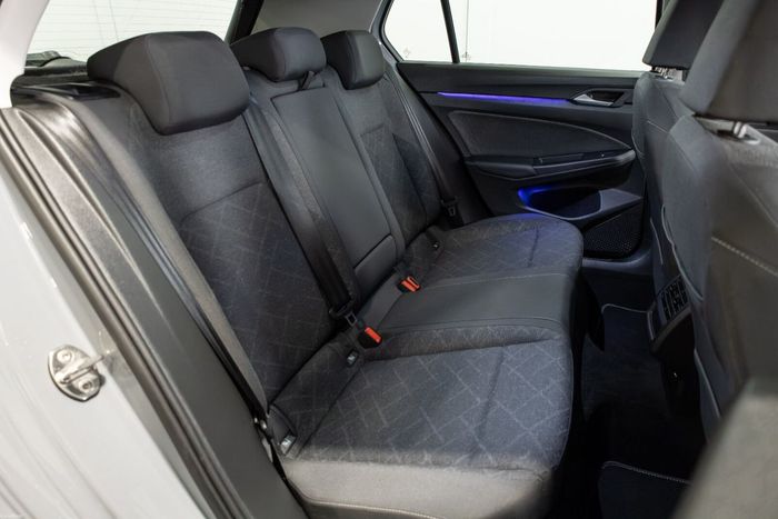 Volkswagen Golf 2024