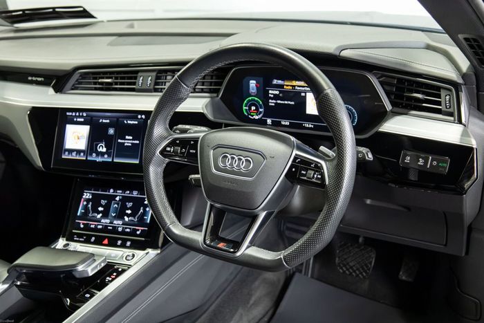 Audi E-Tron 2022