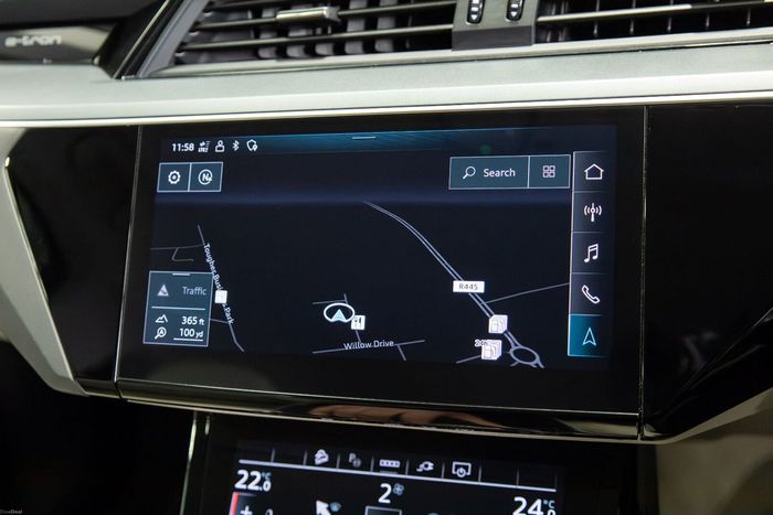 Audi Q8 e-tron 2023