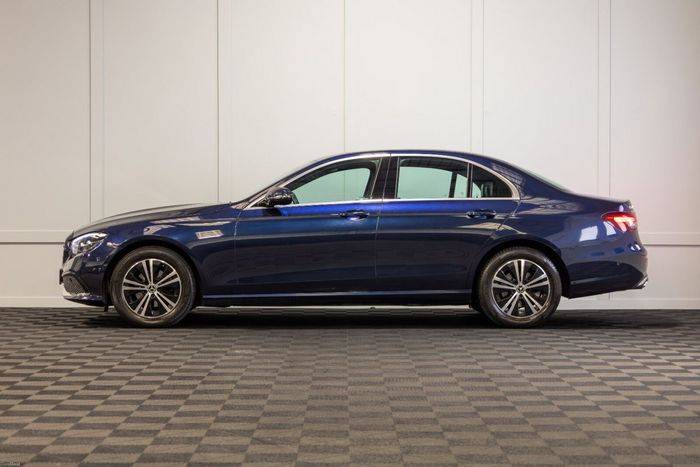 Mercedes-Benz E-Class 2022