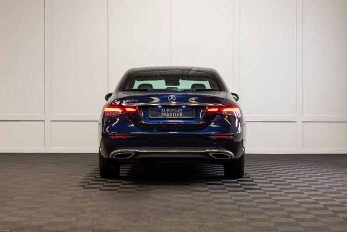 Mercedes-Benz E-Class 2022