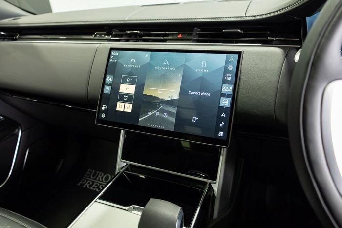 Land Rover Range Rover 2026