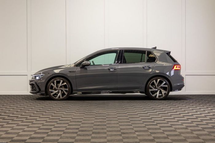 Volkswagen Golf 2022