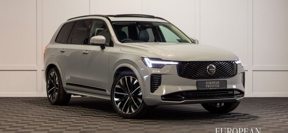 Volvo XC90 2025
