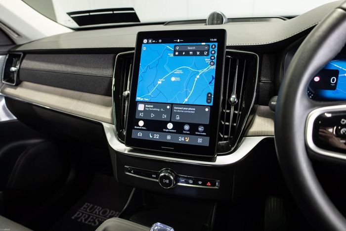 Volvo XC90 2025