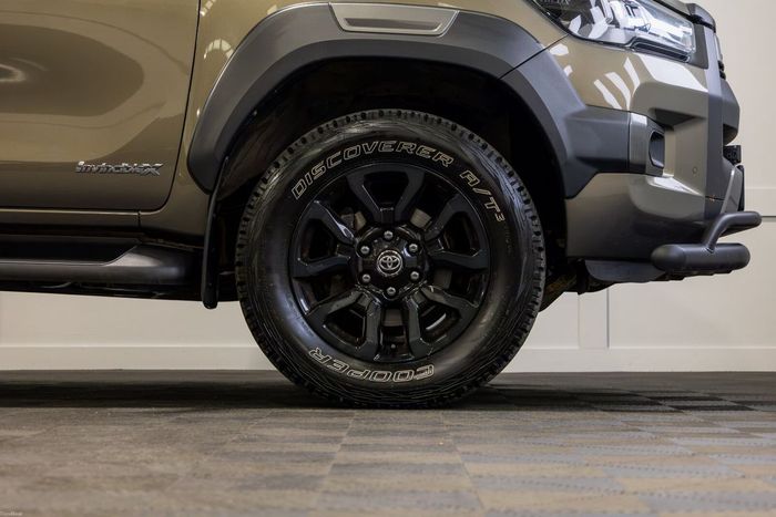 Toyota HiLux 2021