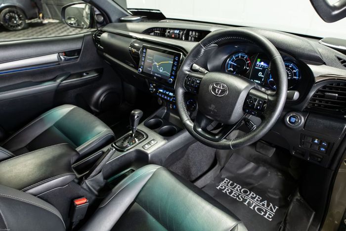 Toyota HiLux 2021