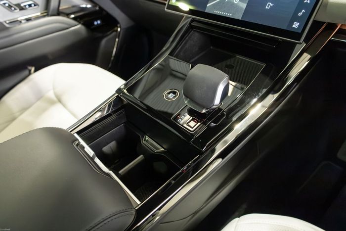 Land Rover Range Rover Sport 2024