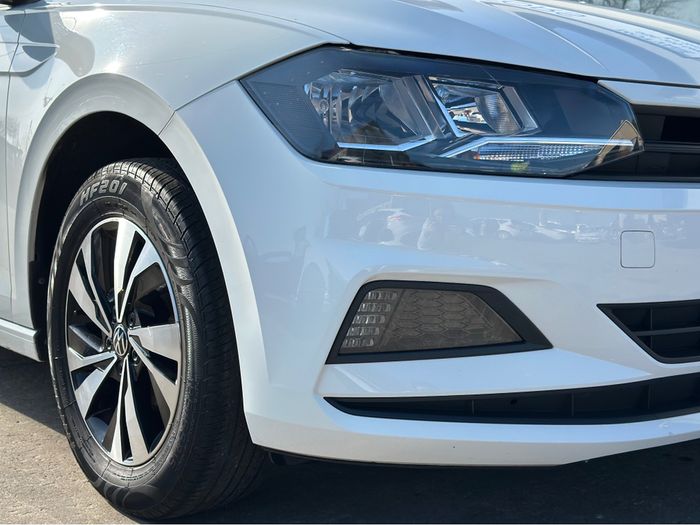 Volkswagen Polo 2021