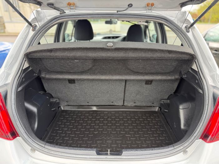 Toyota Yaris 2016
