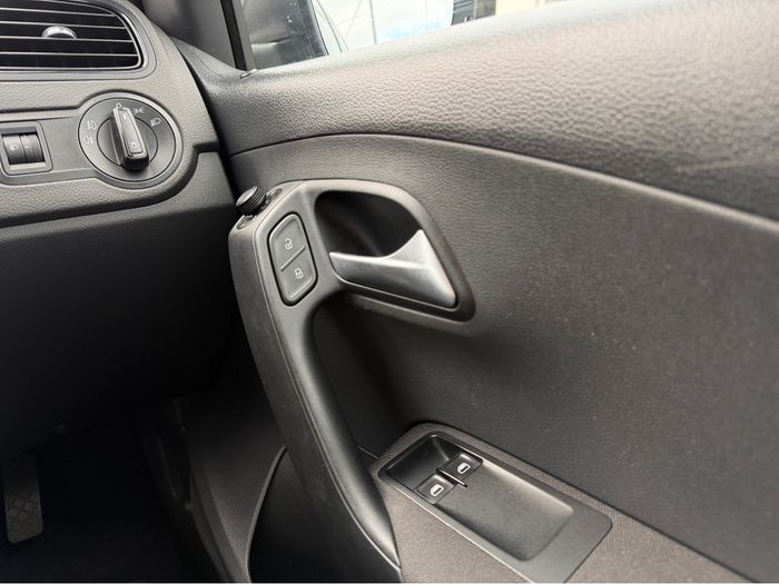 Volkswagen Polo 2015