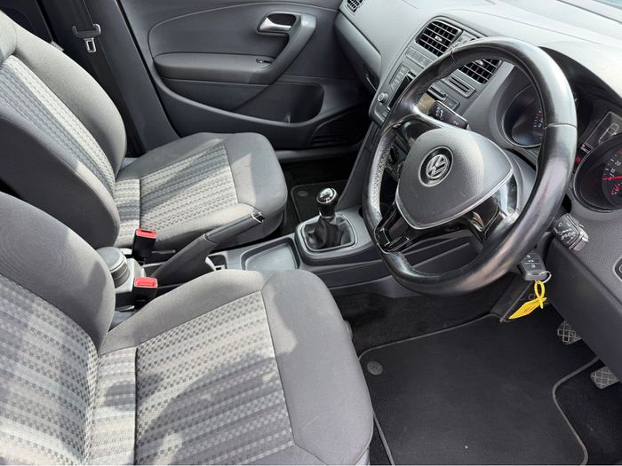 Volkswagen Polo 2015