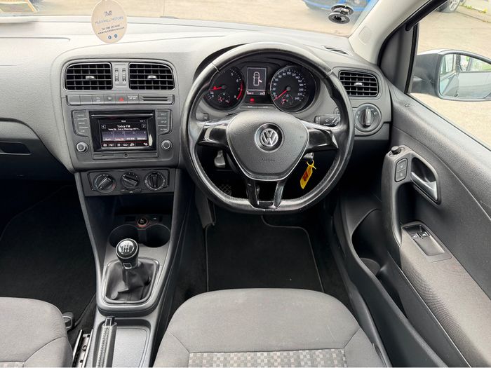 Volkswagen Polo 2015
