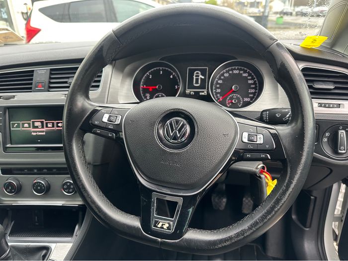 Volkswagen Golf 2016
