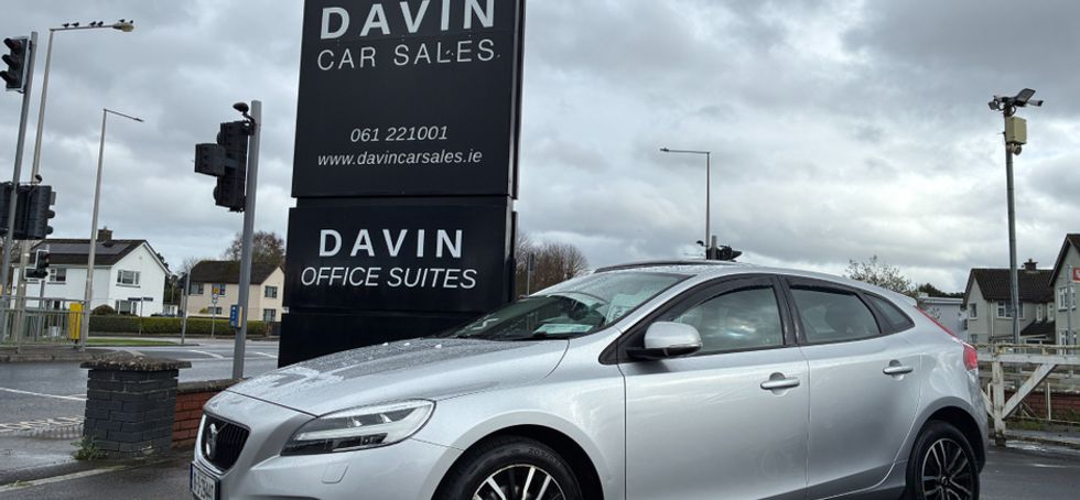 Volvo V40 2018