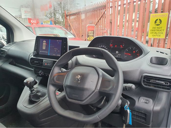 Peugeot Partner 2022