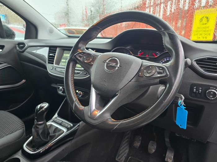 Opel Crossland X 2018